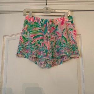 Lilly Pulitzer shorts, size small